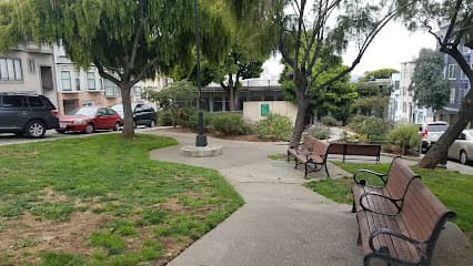 Broadway Tunnel West Mini Park