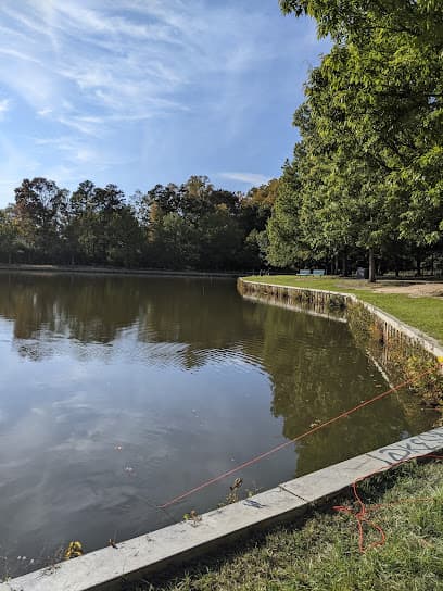 Winston Lake Park