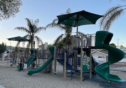 Harbor Highlands Park