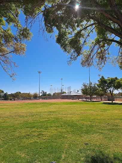 W Flamingo Park