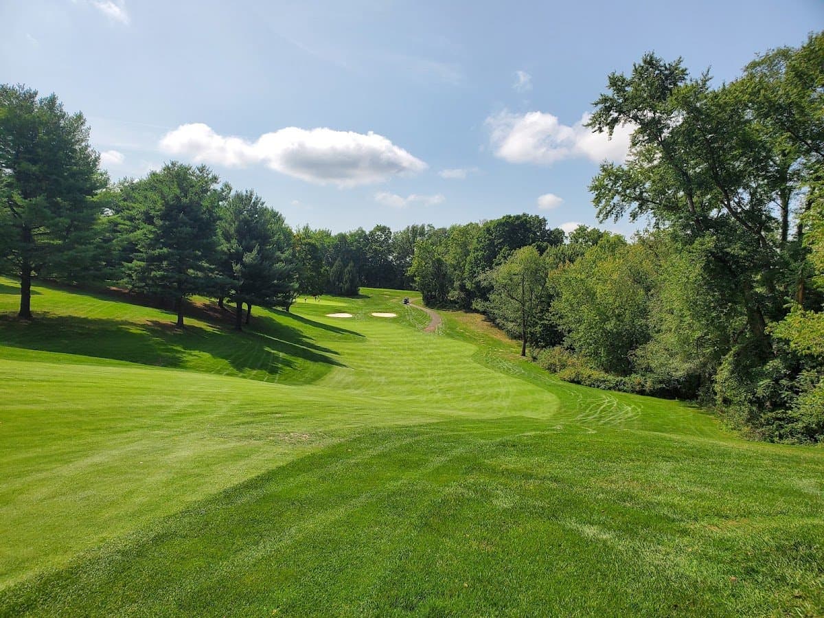 Shady Hollow Country Club (Tennis Court)