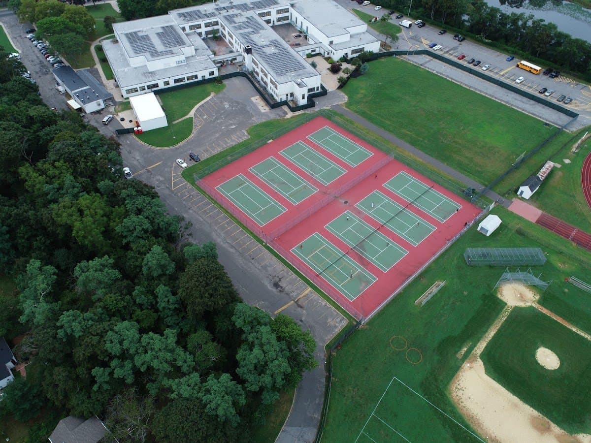 Amityville Memorial High School