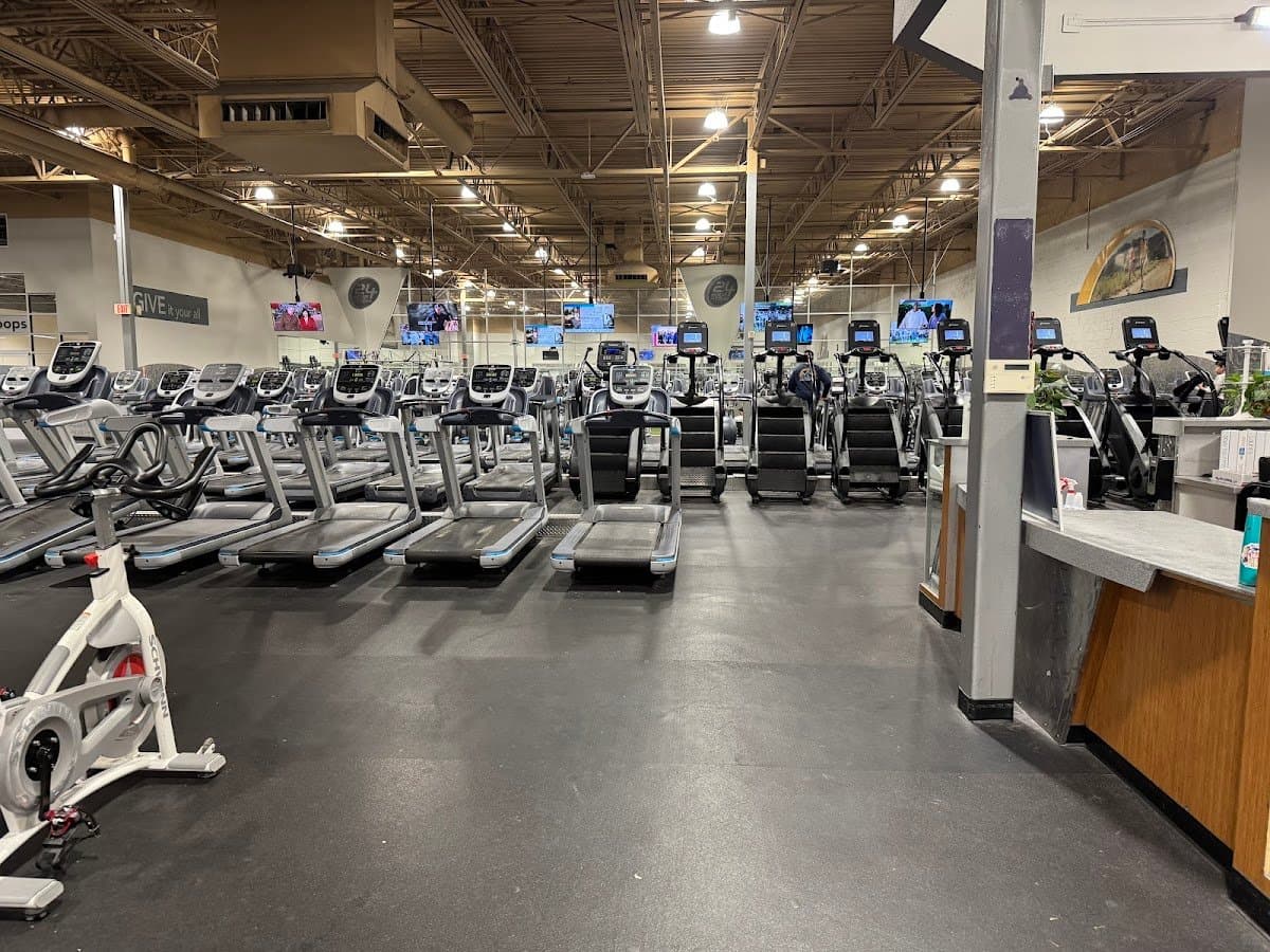 24 Hour Fitness - Oakland