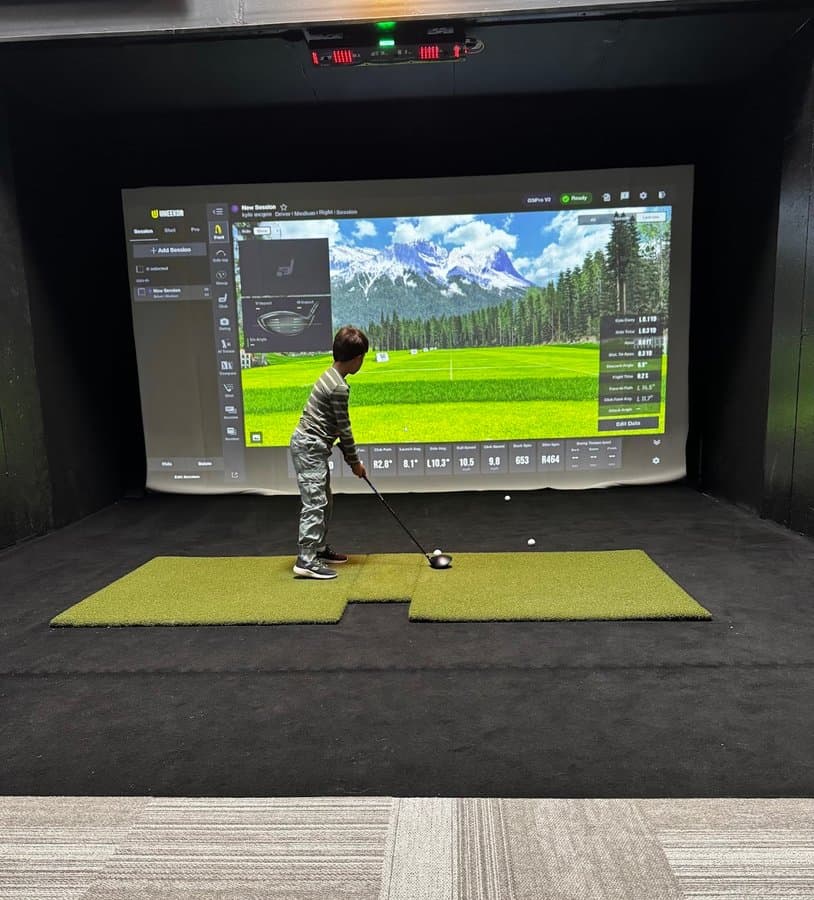 COR Golf Cafe and Lounge